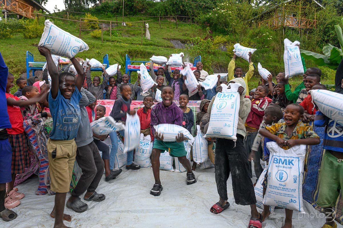 Hiša upanja ob jezeru Bunyonyi_12