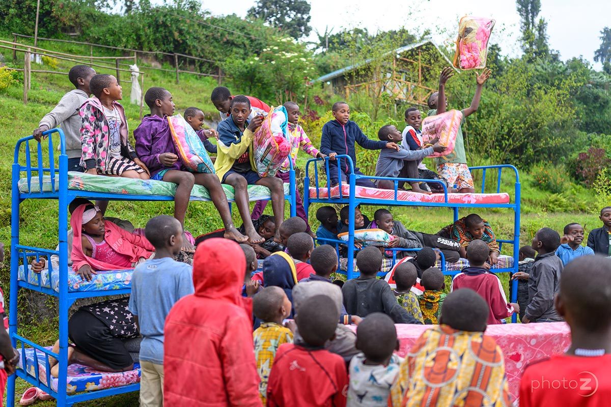 Hiša upanja ob jezeru Bunyonyi_7